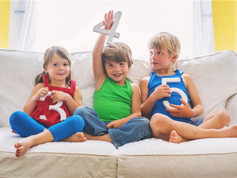 佝偻造句,佝偻怎么造句子(105句)