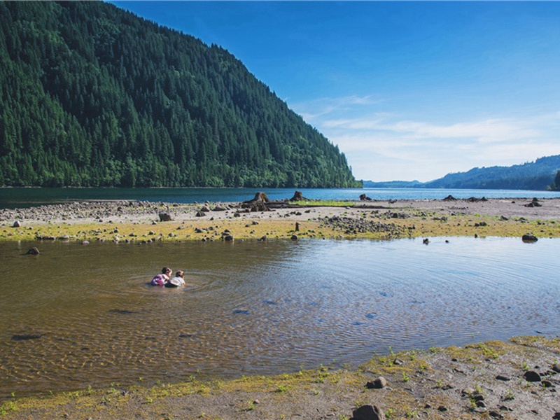 河涌造句,用河涌怎么造句子(43句)