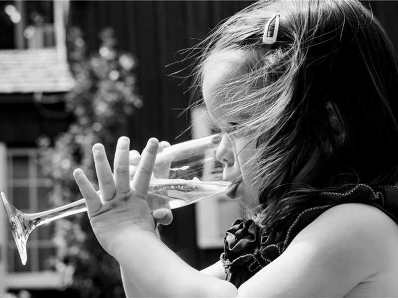 何许人造句,用何许人怎么造句子(35句)