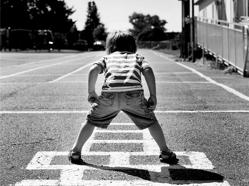 见钱眼开造句,用见钱眼开怎么造句子(24句)