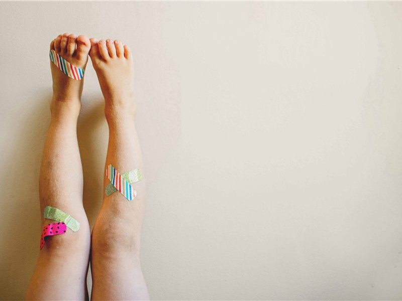 刺骨造句,用刺骨怎么造句子(152句)