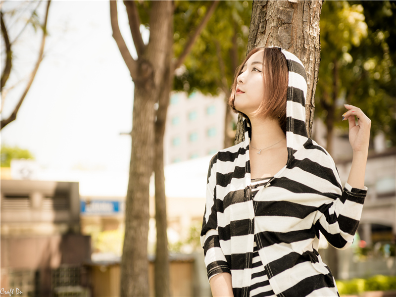 如何让女人主动撩你,女人主动约男人心理学