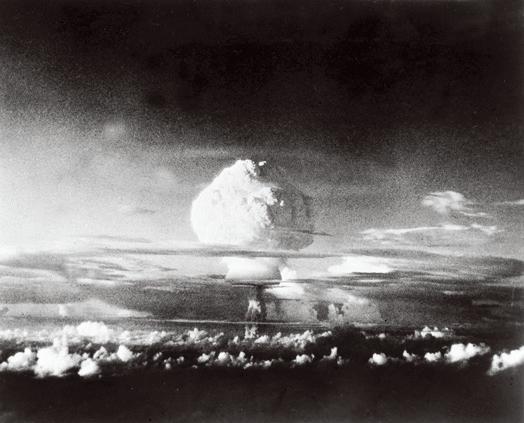 第一次氢弹爆炸（1952年11月1日）-推动人类和平利用核能