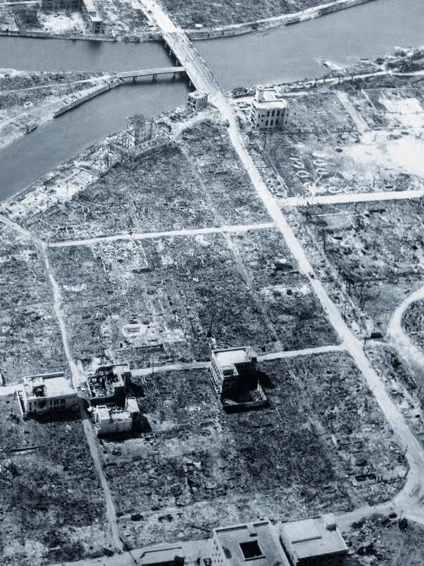 1945年8月6日广岛市原子弹爆炸